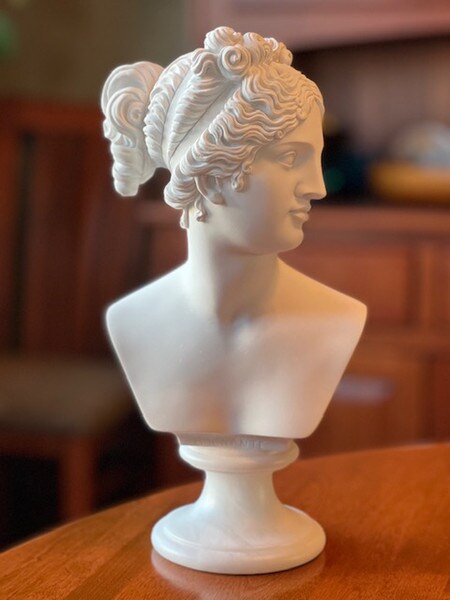 Replica Canova carved Venus Italica ancient Roman Medici Venus Statue